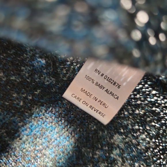 100% Baby Alpaca Green Long Cardigan with Mandarin Collar, "Nordic Chic in Fores - Picture 9 of 11